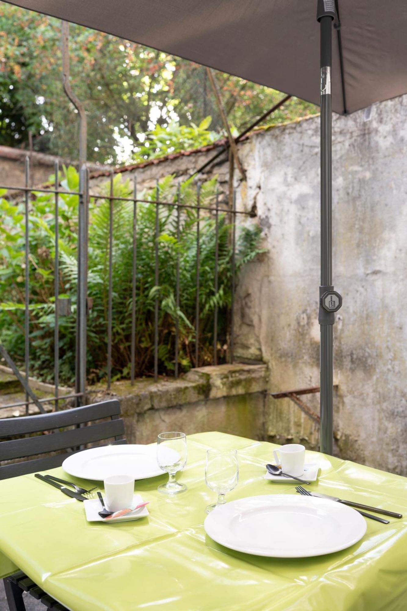 Ferienwohnung La Teranga De Kadi & Cathy, Avec Jardin Privatif Nancy Exterior foto